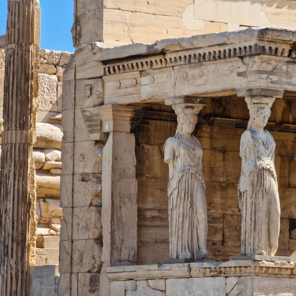 facciata sud eretteo cariatidi acropoli
