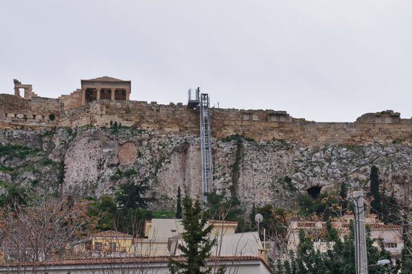 acropolis athene toegankelijkheid voor gehandicapten