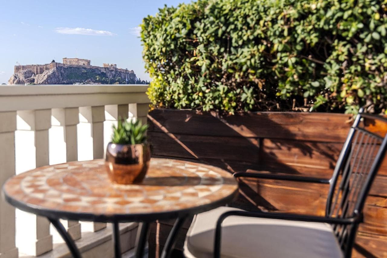 hotel grande bretagne con terrazzo vista acropoli atene